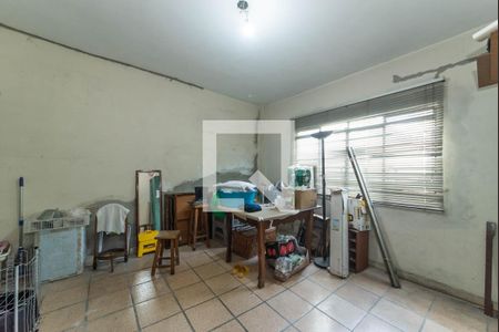 Casa à venda com 300m², 3 quartos e 3 vagas Casa à venda com 300m², 3 quartos e 3 vagasQuarto de Serviço