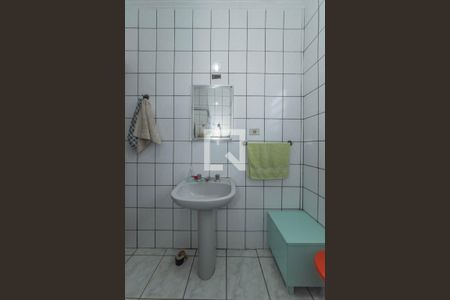 Casa à venda com 300m², 3 quartos e 3 vagas Casa à venda com 300m², 3 quartos e 3 vagasBanheiro