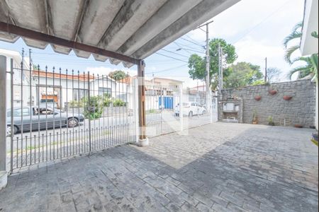 Casa à venda com 300m², 3 quartos e 3 vagas Casa à venda com 300m², 3 quartos e 3 vagasGaragem