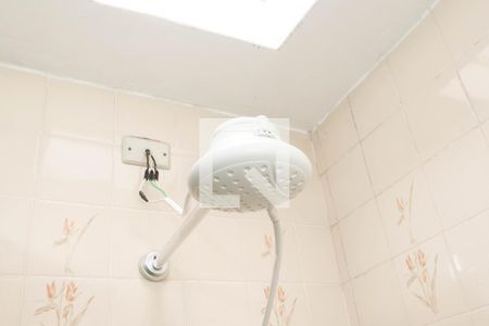 Casa à venda com 300m², 3 quartos e 3 vagas Casa à venda com 300m², 3 quartos e 3 vagasEdícula - Banheiro