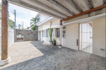 Casa à venda com 300m², 3 quartos e 3 vagas Casa à venda com 300m², 3 quartos e 3 vagasGaragem