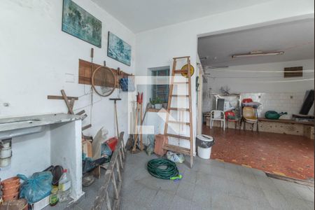 Casa à venda com 300m², 3 quartos e 3 vagas Casa à venda com 300m², 3 quartos e 3 vagasÁrea Gourmet