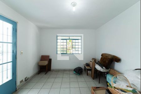 Casa à venda com 300m², 3 quartos e 3 vagas Casa à venda com 300m², 3 quartos e 3 vagasEdícula - Cozinha