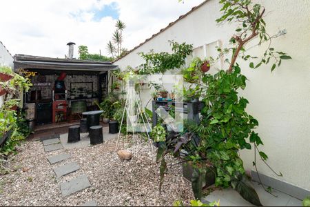 Casa à venda com 143m², 3 quartos e 2 vagasQuintal