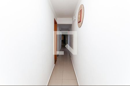 Casa à venda com 143m², 3 quartos e 2 vagasCorredor