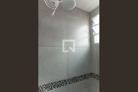 Casa à venda com 143m², 3 quartos e 2 vagasBanheiro do quarto 2 Suíte