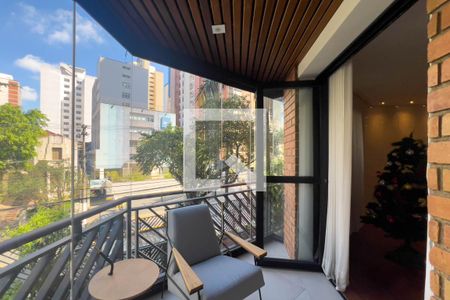 Varanda da sala de apartamento à venda com 3 quartos, 180m² em Vila Mariana, São Paulo
