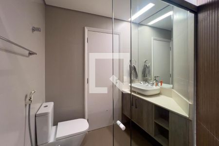 Apartamento à venda com 180m², 3 quartos e 2 vagasBanheiro