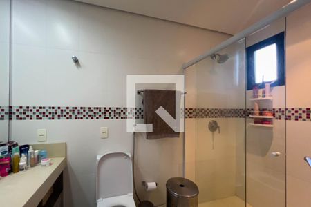 Apartamento à venda com 180m², 3 quartos e 2 vagasBanheiro do quarto 1