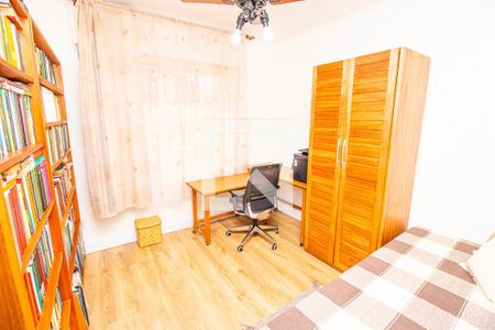 Apartamento à venda com 83m², 2 quartos e 1 vaga Apartamento à venda com 83m², 2 quartos e 1 vagaSala