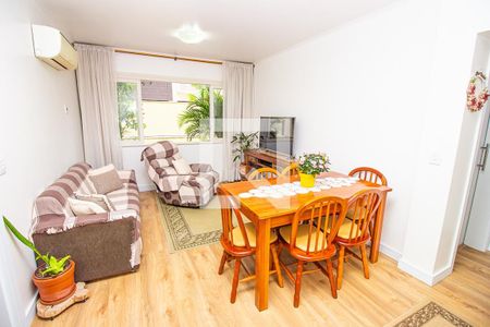 Apartamento à venda com 83m², 2 quartos e 1 vaga Apartamento à venda com 83m², 2 quartos e 1 vagaSala