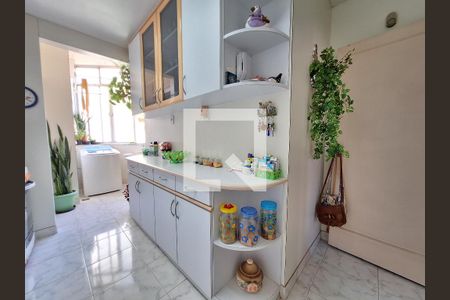 Apartamento à venda com 105m², 3 quartos e sem vagaCozinha
