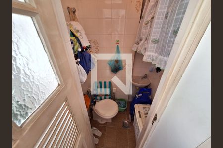 Apartamento à venda com 105m², 3 quartos e sem vagaBanheiro de serviço