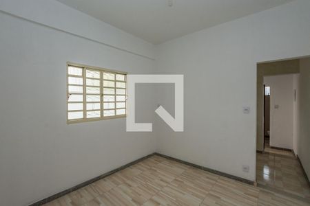 Casa para alugar com 80m², 2 quartos e sem vaga Casa para alugar com 80m², 2 quartos e sem vagaQuarto 3
