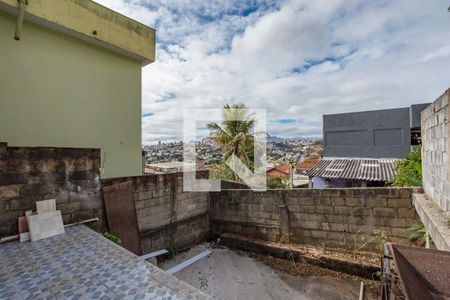 Casa para alugar com 80m², 2 quartos e sem vaga Casa para alugar com 80m², 2 quartos e sem vagaQuintal