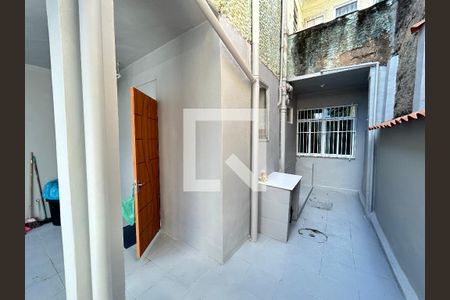 Apartamento à venda com 40m², 1 quarto e sem vagaQuintal