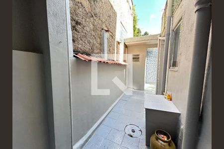 Apartamento à venda com 40m², 1 quarto e sem vagaQuintal