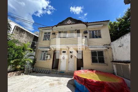 Apartamento à venda com 40m², 1 quarto e sem vagaFachada