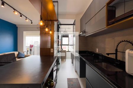 Apartamento à venda com 72m², 2 quartos e 1 vagaCozinha e área de serviço