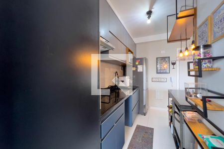 Apartamento à venda com 72m², 2 quartos e 1 vagaCozinha e área de serviço