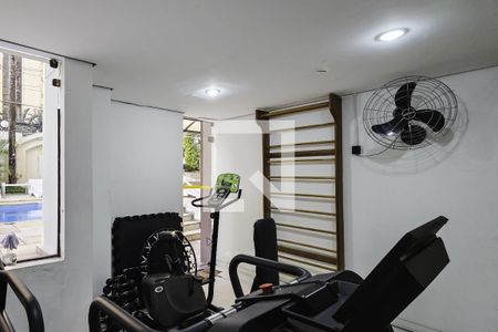 Apartamento à venda com 50m², 2 quartos e 1 vaga Apartamento à venda com 50m², 2 quartos e 1 vagaÁrea comum - Academia