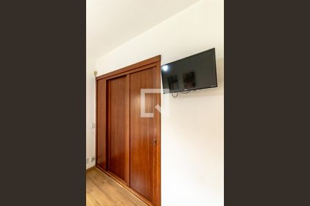 Quarto 1 de apartamento à venda com 2 quartos, 50m² em Indianópolis, São Paulo