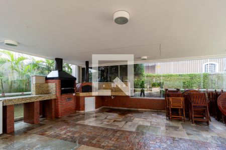 Apartamento à venda com 215m², 3 quartos e 3 vagasÁrea comum