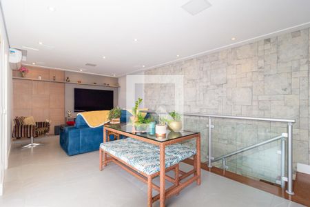 Apartamento à venda com 215m², 3 quartos e 3 vagasCobertura - Sala