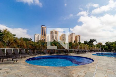 Apartamento à venda com 215m², 3 quartos e 3 vagasPiscina