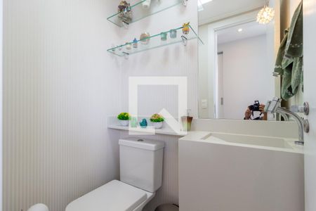 Apartamento à venda com 215m², 3 quartos e 3 vagasLavabo