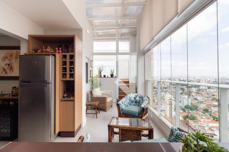 Apartamento à venda com 215m², 3 quartos e 3 vagasCobertura - Varanda