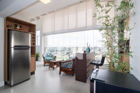 Apartamento à venda com 215m², 3 quartos e 3 vagasCobertura - Varanda