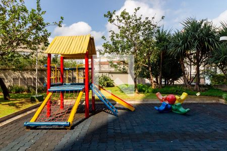 Apartamento à venda com 215m², 3 quartos e 3 vagasPlayground