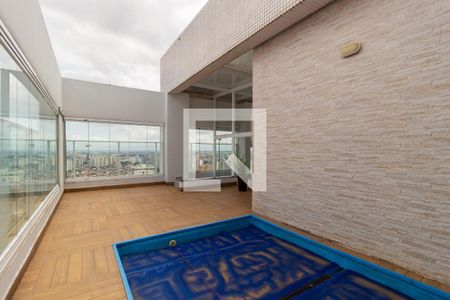 Apartamento à venda com 215m², 3 quartos e 3 vagasCobertura - Piscina Privativa