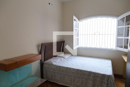 Casa à venda com 450m², 5 quartos e 5 vagasQuarto 3