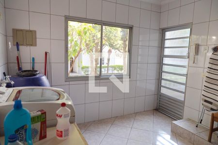 Casa à venda com 450m², 5 quartos e 5 vagasÁrea de Serviço