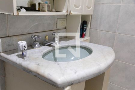 Casa à venda com 450m², 5 quartos e 5 vagasBanheiro 3