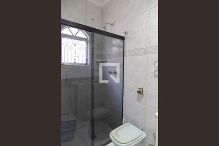 Casa à venda com 450m², 5 quartos e 5 vagasBanheiro 3