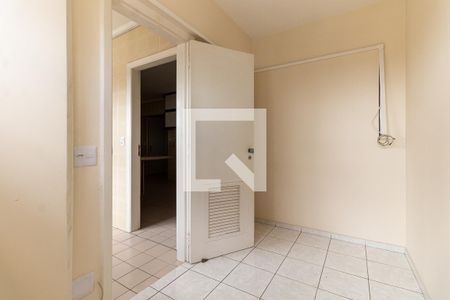 Apartamento para alugar com 161m², 3 quartos e 3 vagas Apartamento para alugar com 161m², 3 quartos e 3 vagasQuarto de Serviço