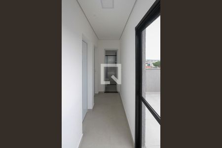 Apartamento para alugar com 42m², 2 quartos e 1 vaga Apartamento para alugar com 42m², 2 quartos e 1 vagaCorredor