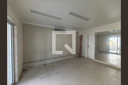 Sala de casa de condomínio à venda com 5 quartos, 1200m² em Taquara, Rio de Janeiro