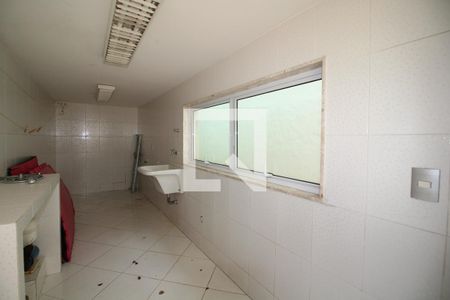 Casa de condomínio para alugar com 1200m², 5 quartos e 2 vagasÁrea de Serviço 2