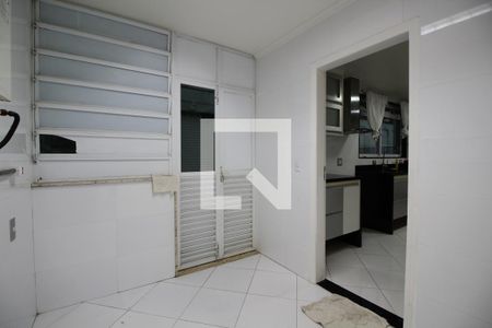 Casa de condomínio para alugar com 1200m², 5 quartos e 2 vagasÁrea de Serviço 1
