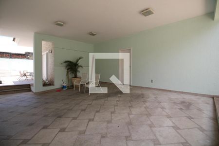 Casa de condomínio para alugar com 1200m², 5 quartos e 2 vagasGaragem