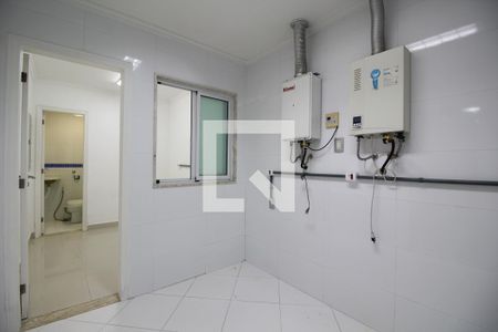 Casa de condomínio para alugar com 1200m², 5 quartos e 2 vagasÁrea de Serviço 1