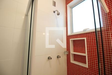 Casa de condomínio para alugar com 1200m², 5 quartos e 2 vagasBanheiro da Suíte 1