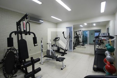 Casa de condomínio para alugar com 1200m², 5 quartos e 2 vagasAcademia