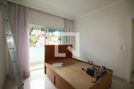 Suíte 1 de casa de condomínio para alugar com 5 quartos, 1200m² em Taquara, Rio de Janeiro