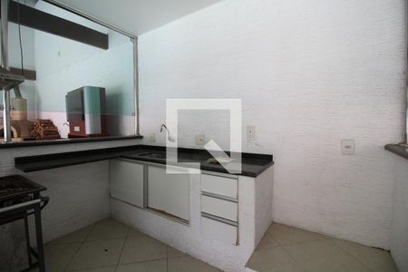 Casa de condomínio para alugar com 1200m², 5 quartos e 2 vagasChurrasqueira - Cozinha Externa