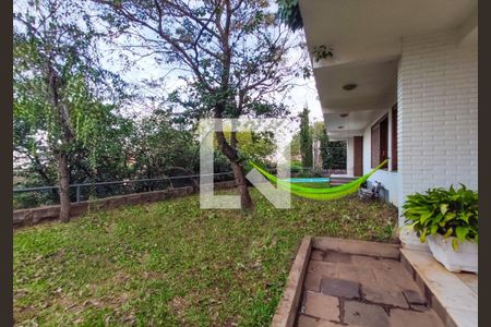 Casa à venda com 328m², 3 quartos e 6 vagasÁrea Externa